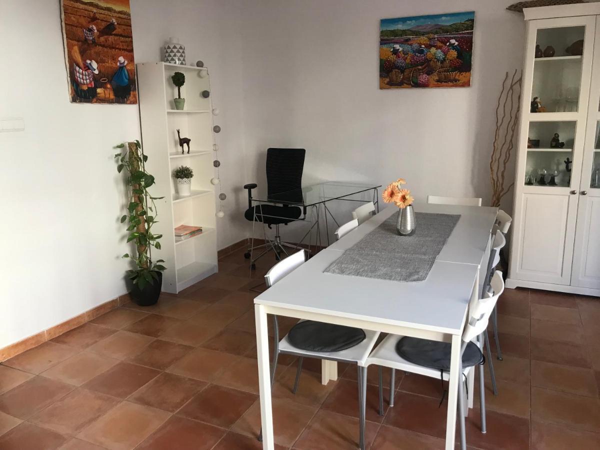 Ferienwohnung Im Zentrum Alicante Buitenkant foto