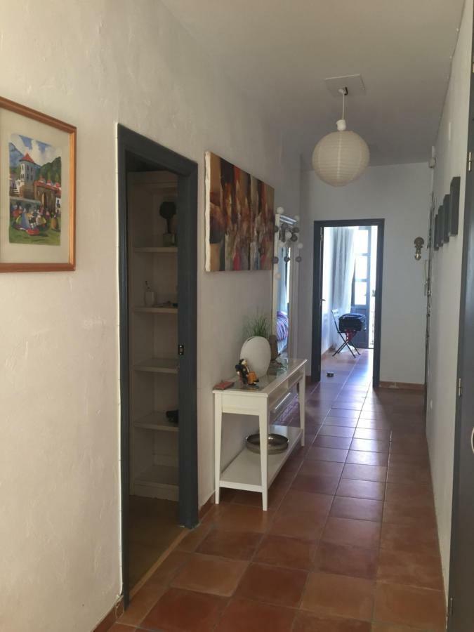 Ferienwohnung Im Zentrum Alicante Buitenkant foto