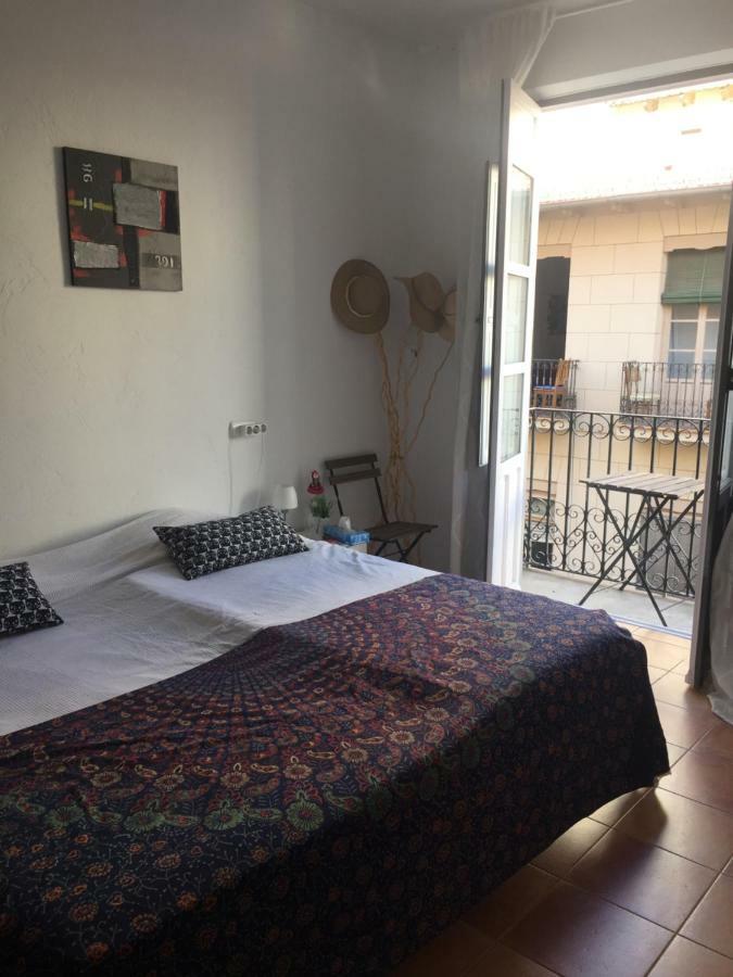 Ferienwohnung Im Zentrum Alicante Buitenkant foto